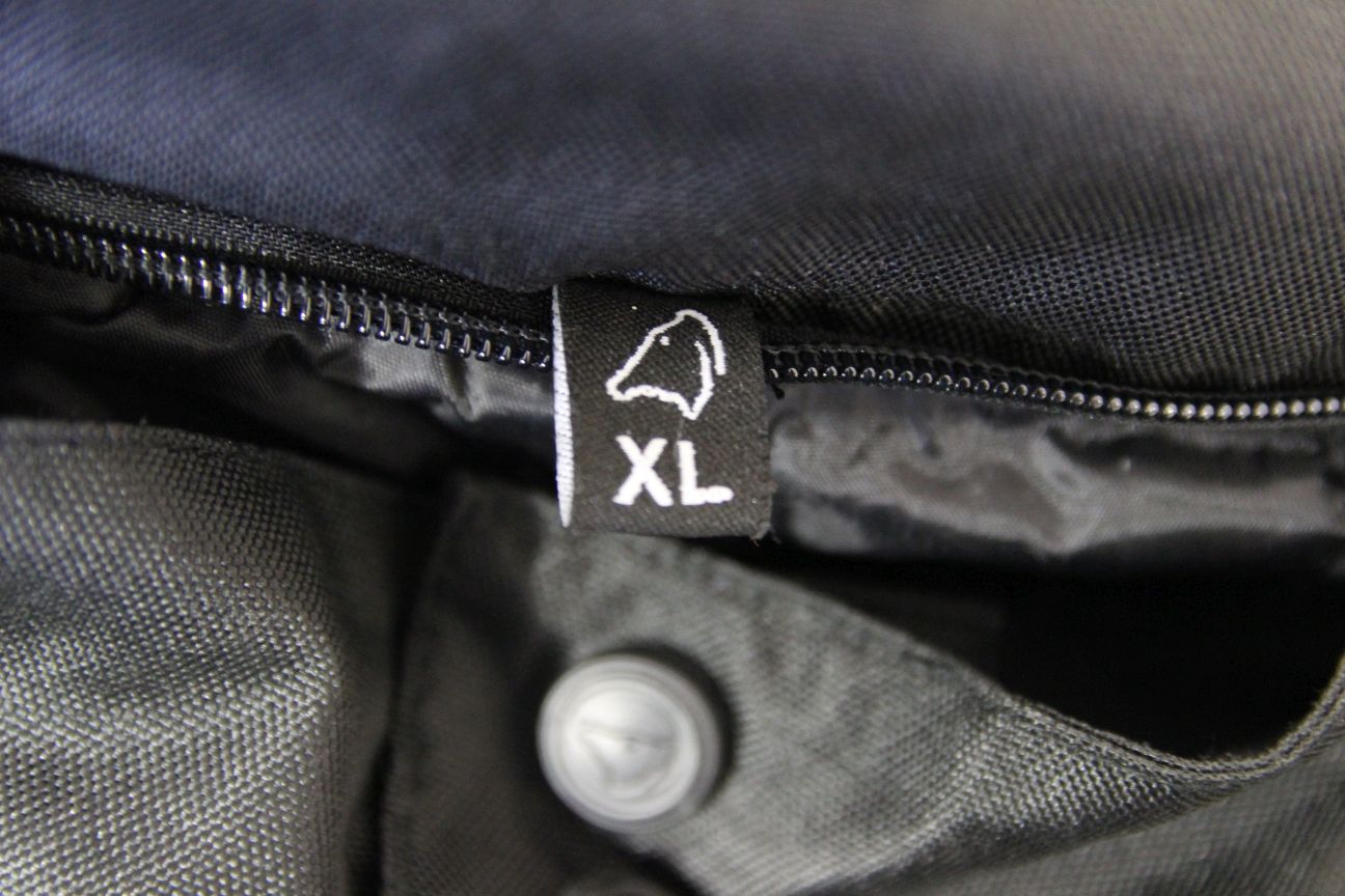 AGRIUS BLACK TEXTILE BIKER TROUSERS WITH HIP & KNEE ARMOUR: WAIST 36"/LEG 32"/XL