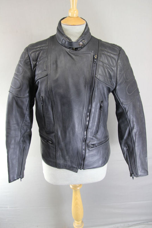 BRITISH MADE HEIN GERICKE BLACK LEATHER BIKER JACKET: SIZE 12 32-34 INCH