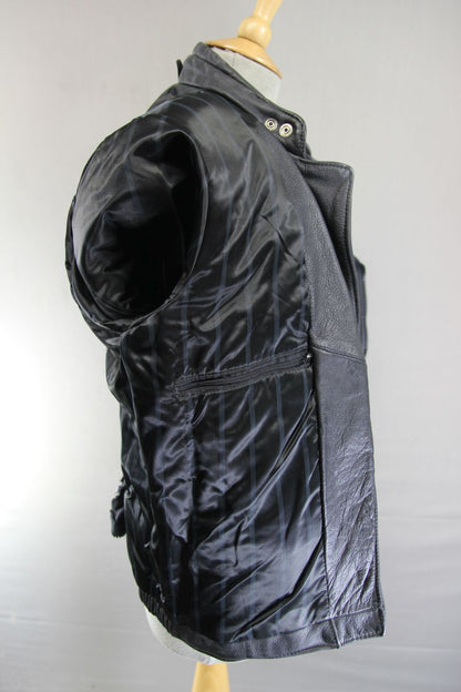 BRITISH MADE HEIN GERICKE BLACK LEATHER BIKER JACKET: SIZE 12 32-34 INCH
