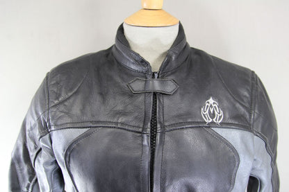 FIGO BLACK & SILVER LEATHER BIKER JACKET WITH ARMOUR & THERMAL LINING: SIZE 10