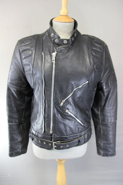 VINTAGE BLACK COWHIDE LEATHER NICE OF LONDON, PARIS & NEW YORK BIKER JACKET 38IN