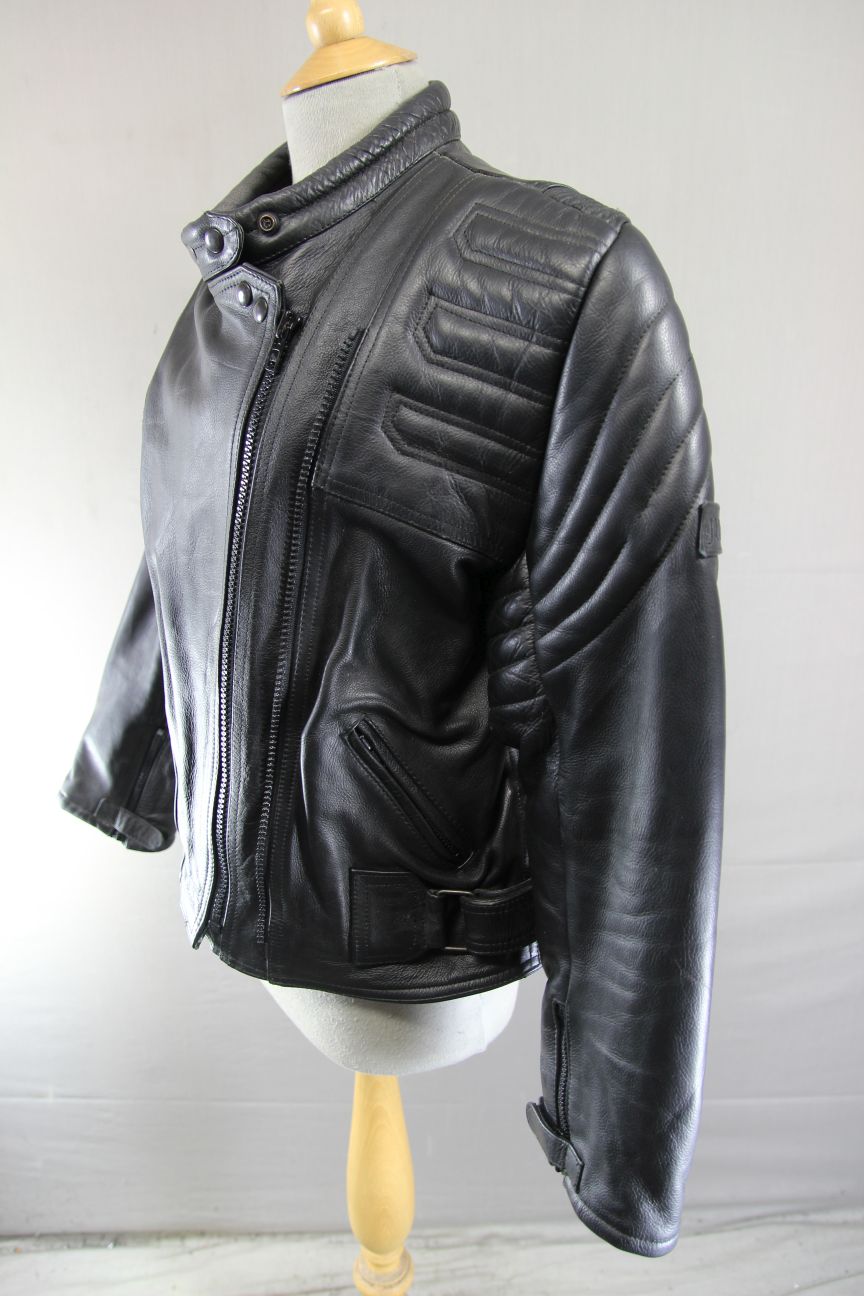 CLASSIC JUST BIKERS BLACK LEATHER COTTON LINED BIKER JACKET: SIZE 16 38-40 INCH