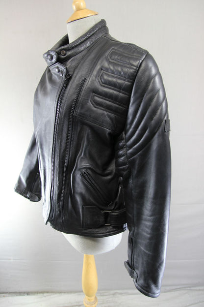 CLASSIC JUST BIKERS BLACK LEATHER COTTON LINED BIKER JACKET: SIZE 16 38-40 INCH