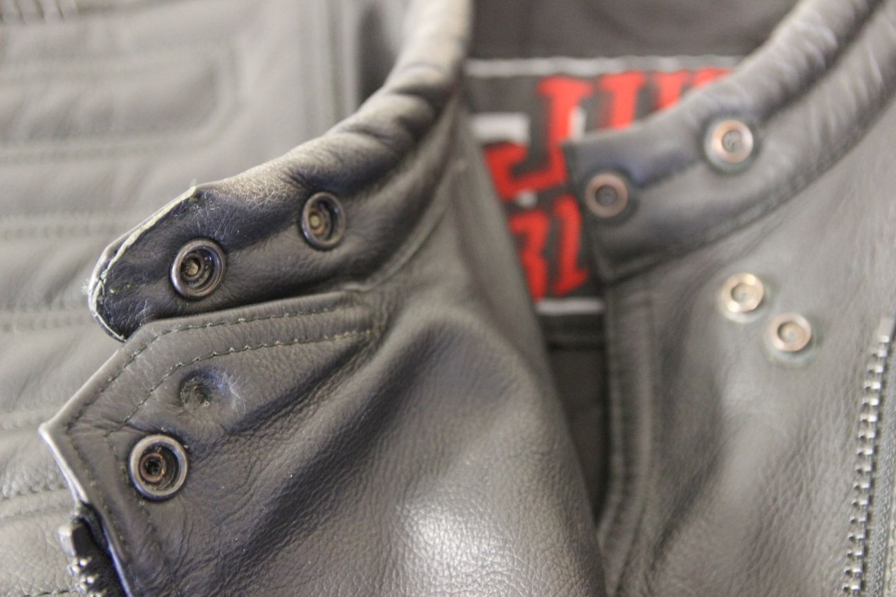 CLASSIC JUST BIKERS BLACK LEATHER COTTON LINED BIKER JACKET: SIZE 16 38-40 INCH