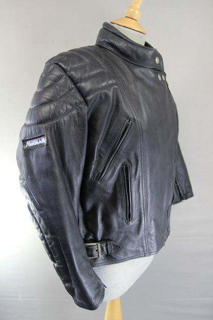 CLASSIC ASHMAN BLACK COWHIDE LEATHER BIKER JACKET: SIZE 16 38-40 INCH