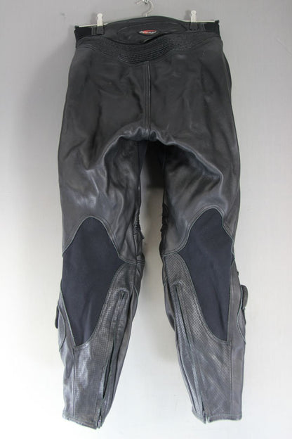 RIOSSI LEATHER BIKER TROUSERS WITH CE ARMOUR & KNEE SLIDERS: WAIST 32IN/LEG 29IN