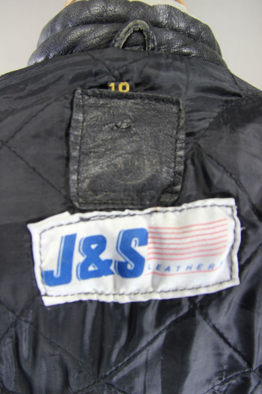 CLASSIC J&S LEATHERS BLACK BIKER JACKET: SIZE 10/34 INCH CHEST