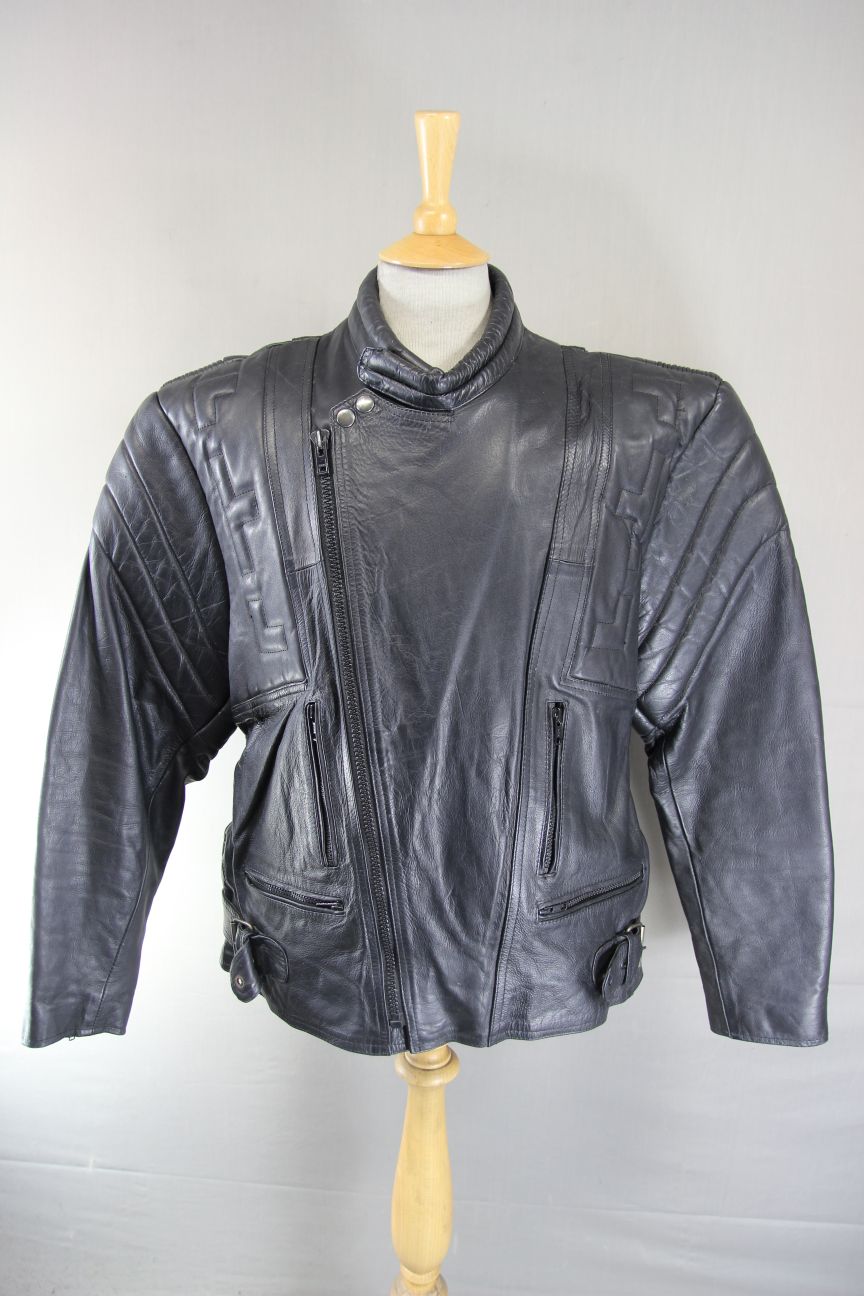 NINO VALI DESIGNER CLASSIC BLACK LEATHER BIKER JACKET 46 INCH CHEST/XL