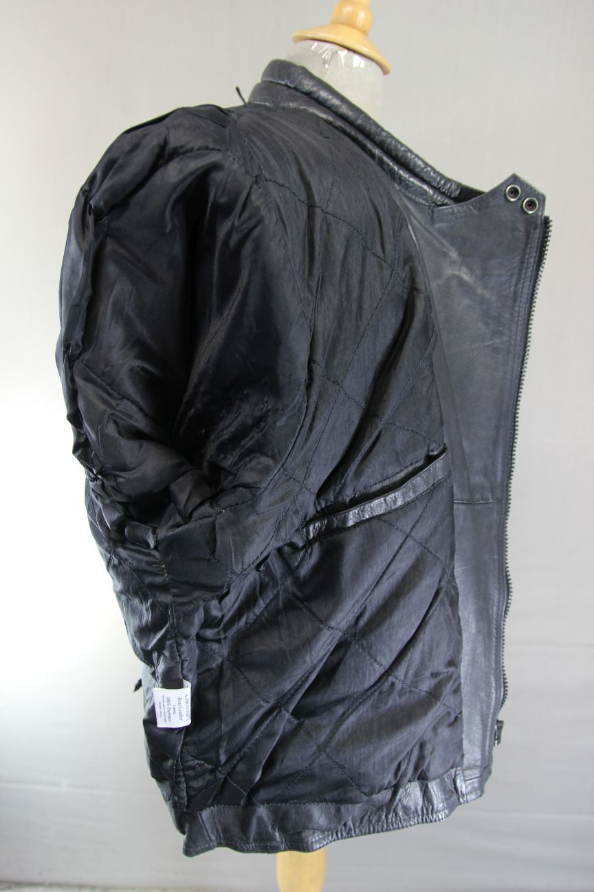 NINO VALI DESIGNER CLASSIC BLACK LEATHER BIKER JACKET 46 INCH CHEST/XL