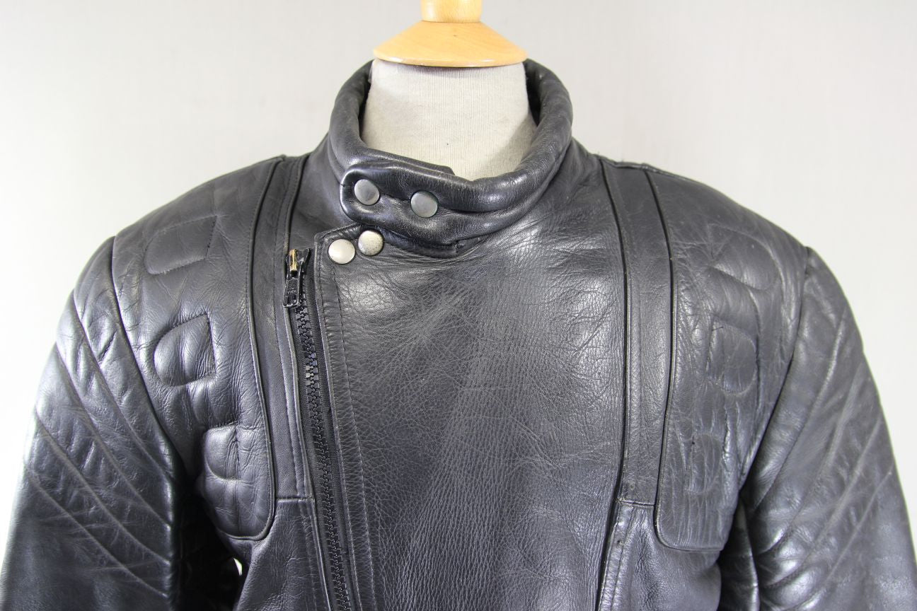 J&S CLASSIC BLACK LEATHER BIKER JACKET 42 INCH CHEST