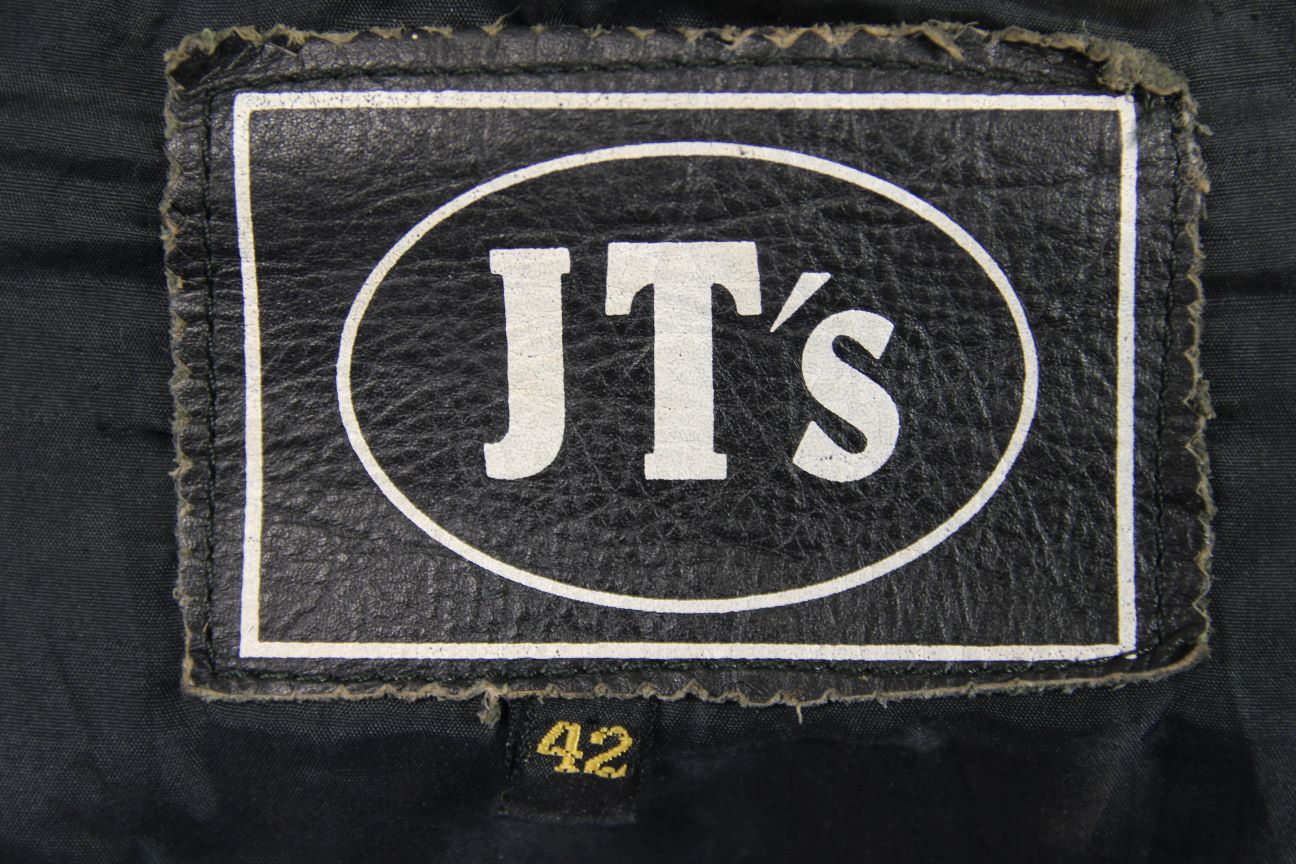 JT'S THINSULATE 3M 'THERMAL INSULATION' LINED BLACK LEATHER BIKER JACKET 40-42IN