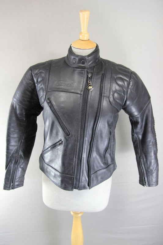 BUFFALO LADIES CLASSIC BLACK LEATHER BIKER JACKET: SIZE 10/32-34 INCH CHEST
