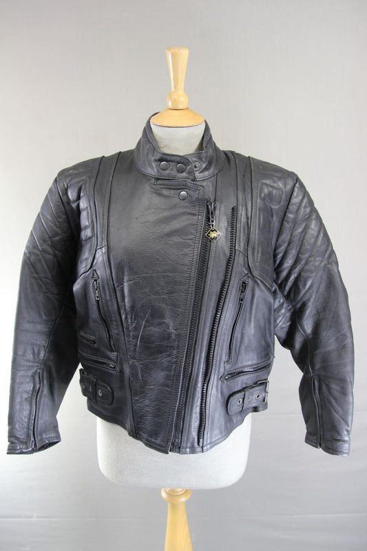 BUFFALO LADIES CLASSIC BLACK LEATHER BIKER JACKET: SIZE 12/36 INCH CHEST