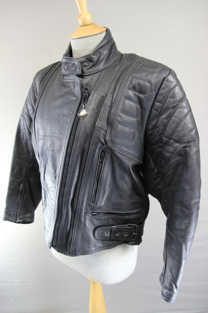 BUFFALO LADIES CLASSIC BLACK LEATHER BIKER JACKET: SIZE 12/36 INCH CHEST