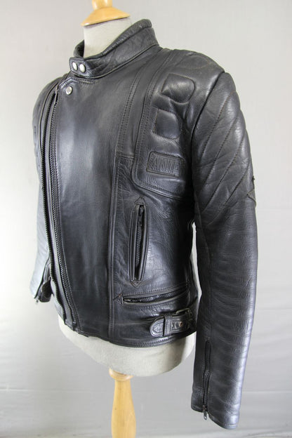 AKITO MERCURY PLUS CLASSIC BLACK LEATHER BIKER JACKET WITH BACK PROTECTOR 38-40"