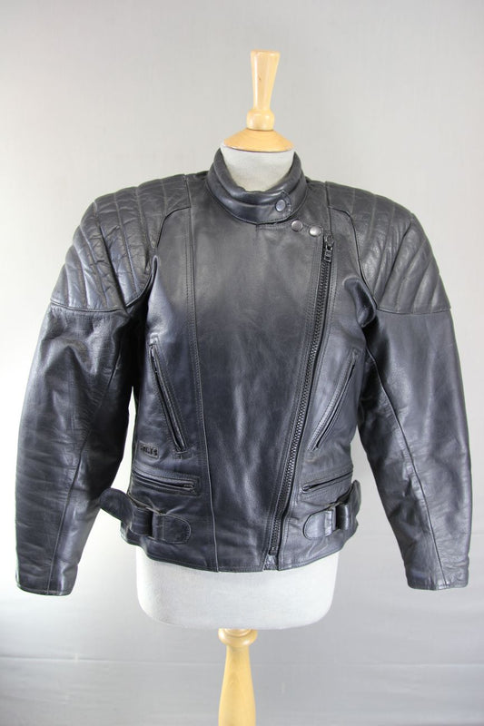 CLASSIC STIMS BLACK LEATHER BIKER JACKET: SIZE 14  38 INCH CHEST