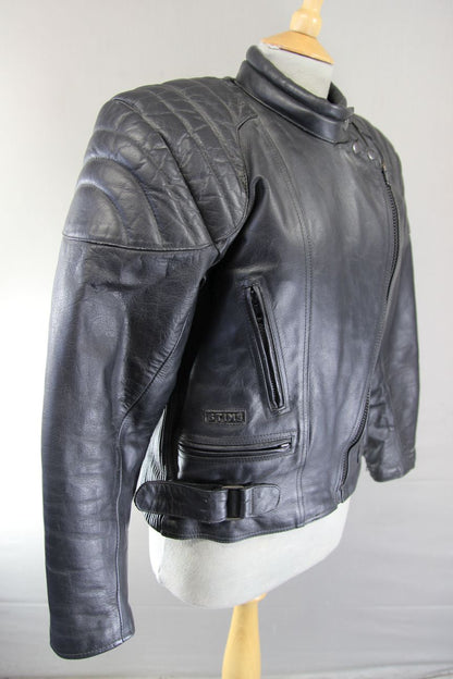 CLASSIC STIMS BLACK LEATHER BIKER JACKET: SIZE 14  38 INCH CHEST
