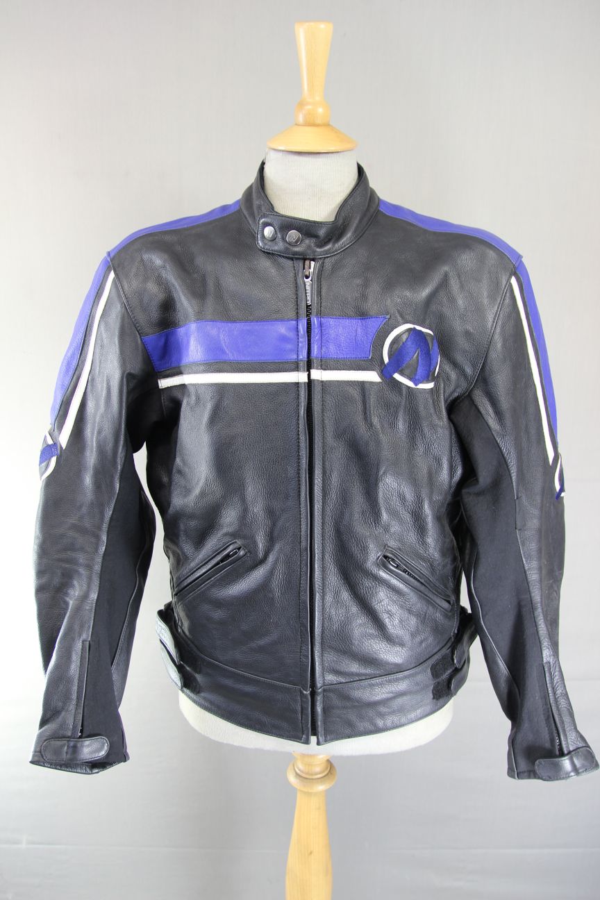 NITRO BLACK, BLUE & WHITE LEATHER BIKER JACKET WITH CE ARMOUR 42-44 INCH/LARGE