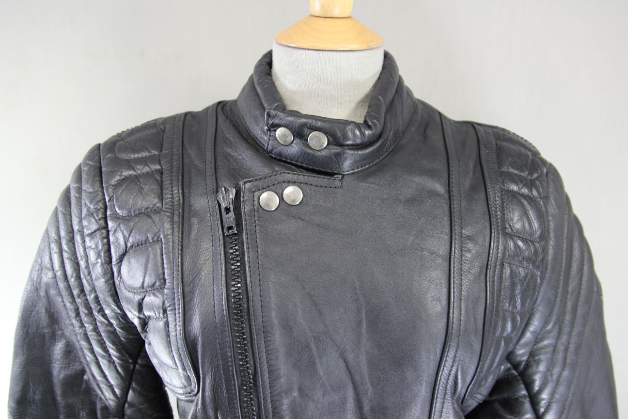CLASSIC KAYATSU BLACK LEATHER BIKER JACKET 36 INCH CHEST/SMALL