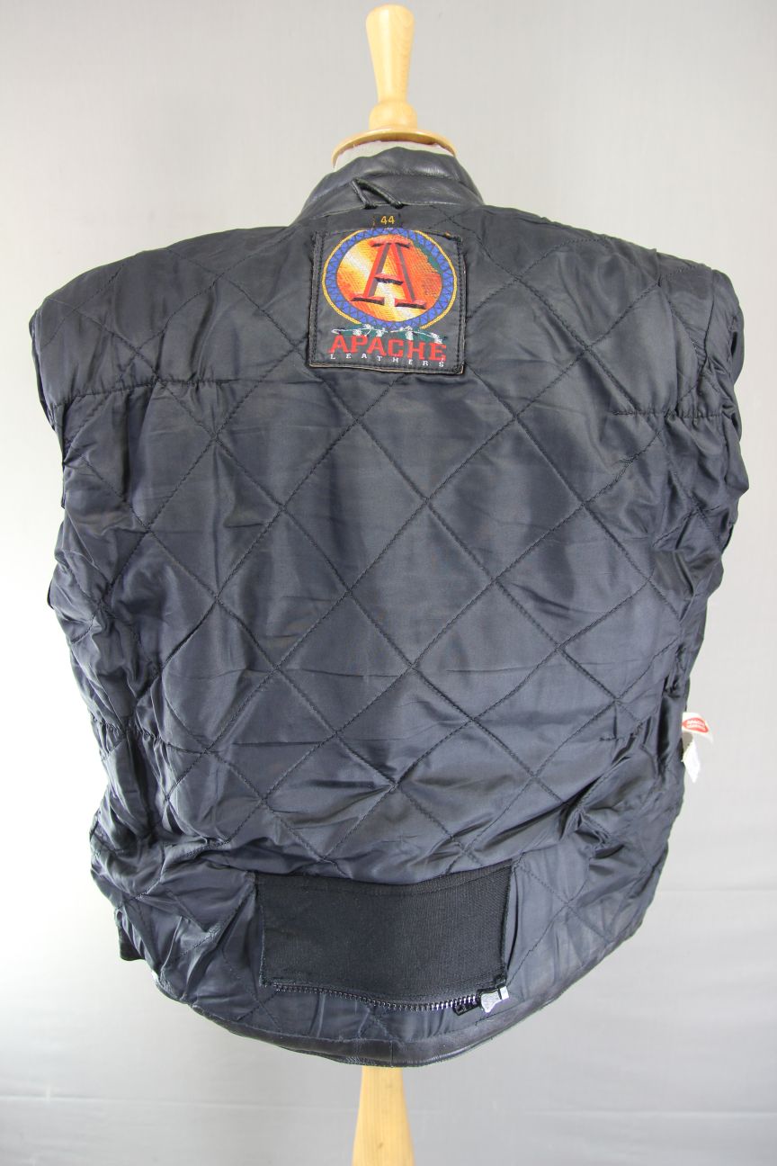 APACHE LEATHERS CLASSIC BLACK BIKER JACKET 40 INCH CHEST/MEDIUM