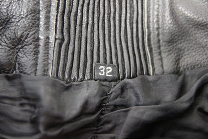 CITY OF LEATHER BLACK BIKER TROUSERS (SHORT FIT): WAIST 32 IN/INSIDE LEG 29 IN