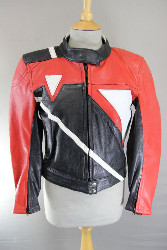 J&S BLACK, RED & WHITE LEATHER BIKER JACKET: SIZE 12 34-36 INCH CHEST
