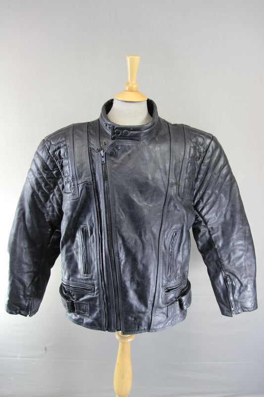 CLASSIC AKASO BLACK LEATHER BIKER JACKET 44-46 INCH/EXTRA LARGE