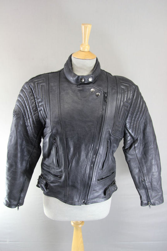 CLASSIC AKITO T-FORCE BLACK LEATHER BIKER JACKET: SIZE 14/36 -38 INCH CHEST