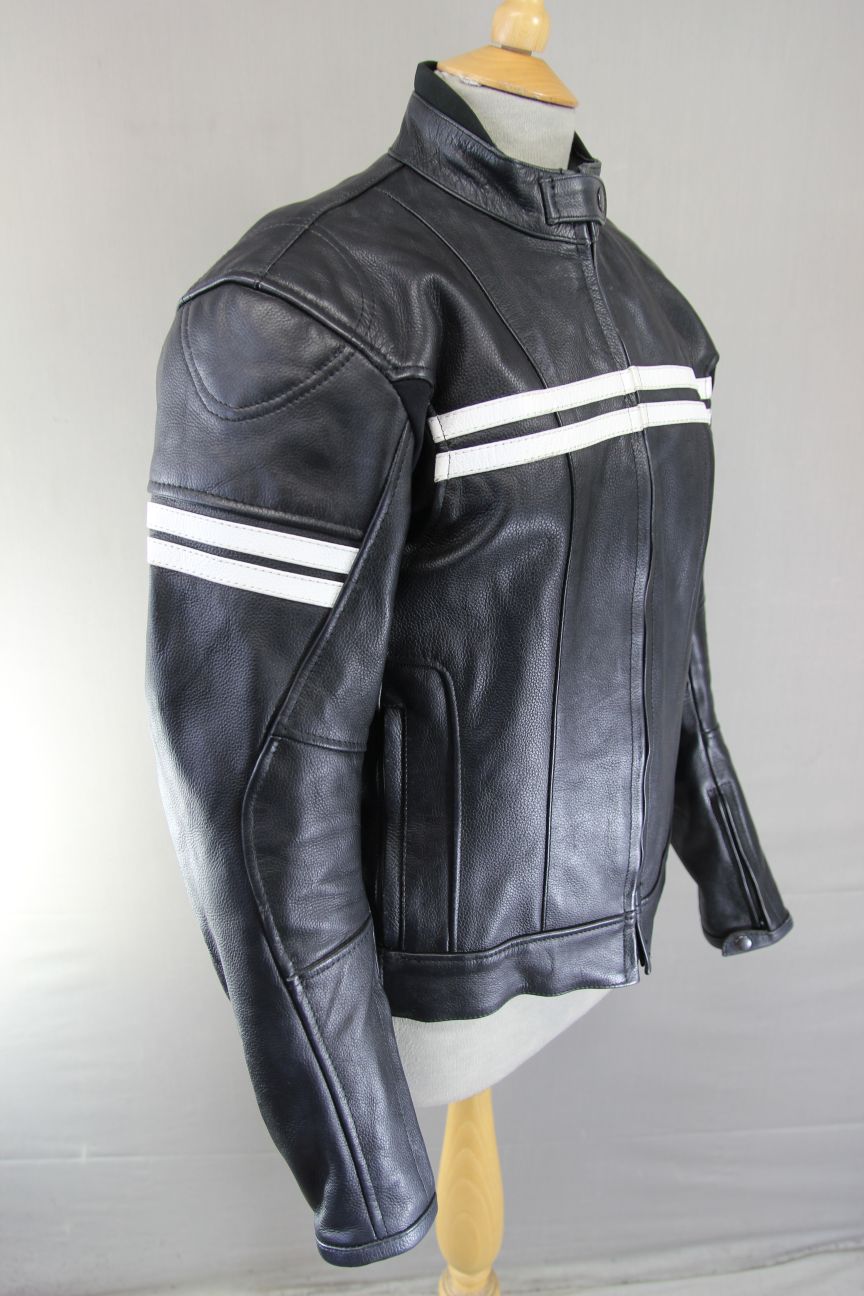 PRO FIRST LADIES BLACK & WHITE LEATHER BIKER JACKET WITH CE ARMOUR 38-40 INCH/XL