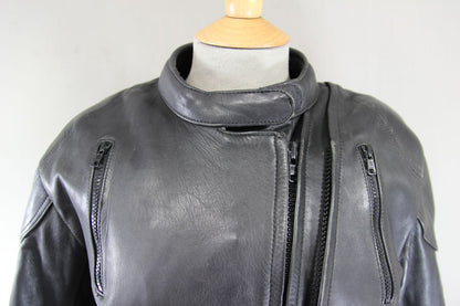 ASHMAN BLACK COWHIDE LEATHER BIKER JACKET + PROTECTORS & THERMAL LINING: SIZE 14
