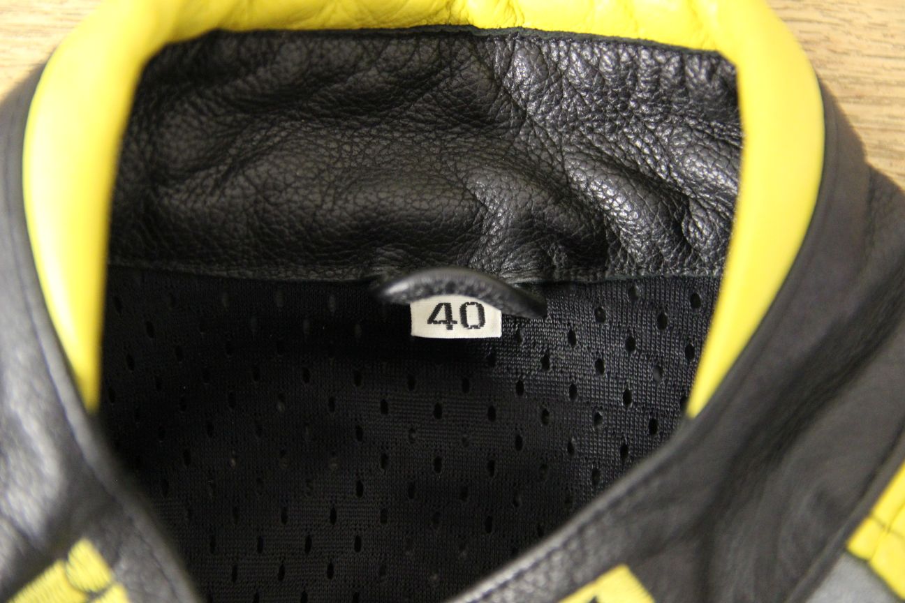 IXS LADIES 2 PIECE BLACK, YELLOW & SILVER LEATHER BIKER SUIT + CE ARMOUR SIZE 12