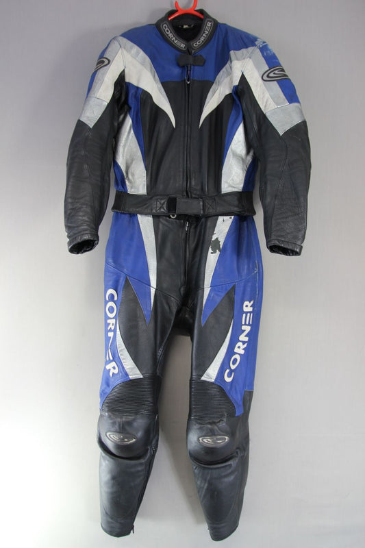 CORNER 2 PIECE BLACK, BLUE, SILVER & WHITE LEATHER BIKER SUIT + CE ARMOUR 36 IN
