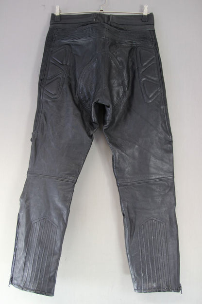 AKITO BLACK LEATHER BIKER TROUSERS: SIZE 14 WAIST 32 INCHES/INSIDE LEG 28 INCHES