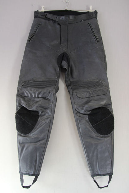AARD WEAR BLACK LEATHER BIKER TROUSERS: WAIST 32 INCHES/INSIDE LEG 31 INCHES
