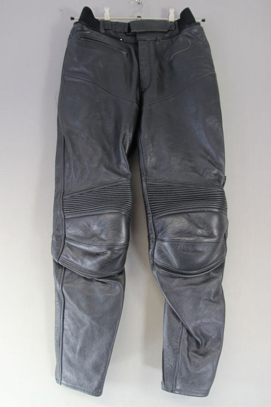 SWIFT INNOVATION BLACK LEATHER BIKER TROUSERS: WAIST 30-32 IN/INSIDE LEG 31 IN