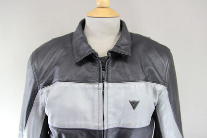 DAINESE BLACK & SILVER LEATHER BIKER JACKET WITH CE ARMOUR & THERMAL LINING 32IN