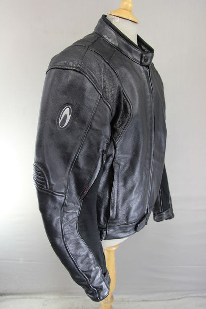 RICHA TG-1 BLACK LEATHER BIKER JACKET WITH CE ARMOUR & REISSA MEMBRANE 46 INCH