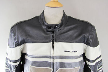 RICHA SILVER & BLACK LEATHER BIKER JACKET WITH CE ARMOUR & THERMAL LINING 44 IN